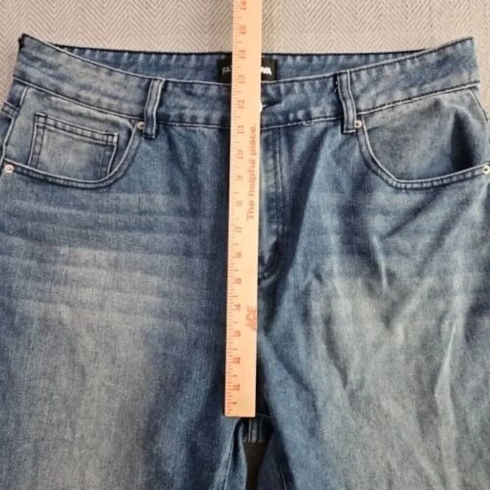 Fashion Nova Jeans Women's Size 14 (38x32) Med Wash Wide Leg Y2K Style YJDMY2K01